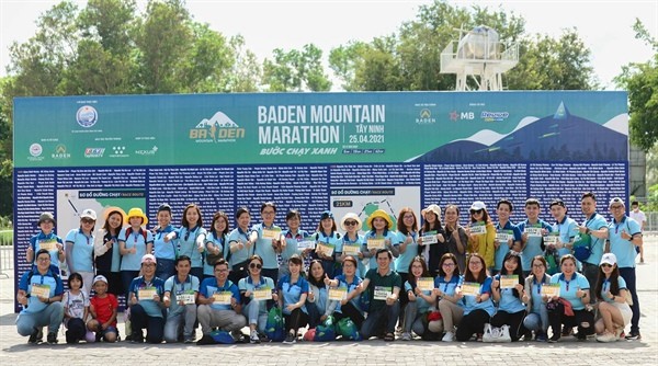 Laufwettbewerb Ba Den Mountain 2021 eröffnet