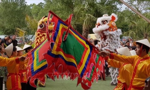 Das vietnamesische Festival in Frankreich gestartet 