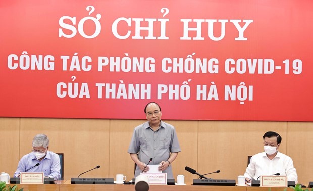 Staatspräsident Nguyen Xuan Phuc: Mit der Unterstützung des Volks können wir die Pandemie erfolgreich eindämmen