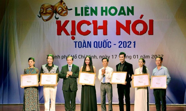 Sechs Goldmedaillen für Dramen verschiedener Ensembles in Ho-Chi-Minh-Stadt