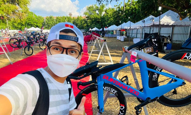 Die erste vietnamesische Sportlerin beteiligt am Triathlon Ironman