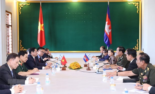 Vietnam und Kambodscha sind sich einig über gegenseitige Unterstützung bei regionalen und internationalen Foren