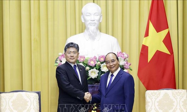 Staatspräsident Nguyen Xuan Phuc empfängt den japanischen Justizminister 