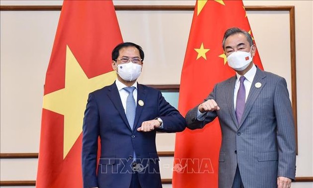 Die Beziehungen zwischen Vietnam und China werden transparent, nachhaltig und langfristig fortgeführt