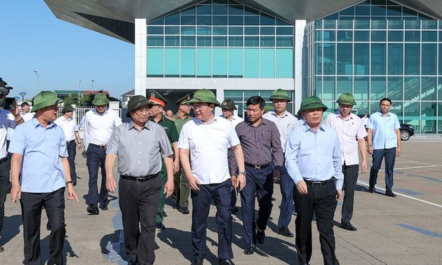 Premierminister besucht einige Bauprojekte in der Provinz Nghe An