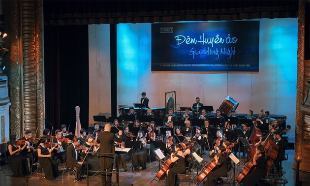 Konzert „spektakuläre Nacht” mit neuen Auftritten im Opernhaus in Hanoi