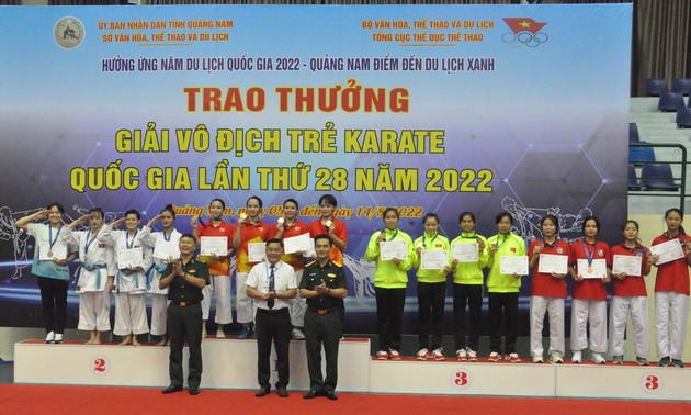 Karate-Nationalmeisterschaft 2022 für junge Menschen