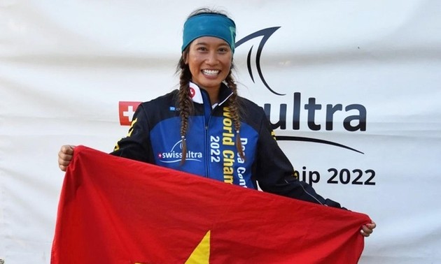 Sportlerin Vu Phuong Thanh gewinnt Meistertitel bei Ultratriathlon-Wettkampf 