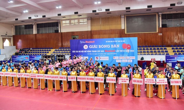 Landesweites Tischtennis-Turnier in Hanoi