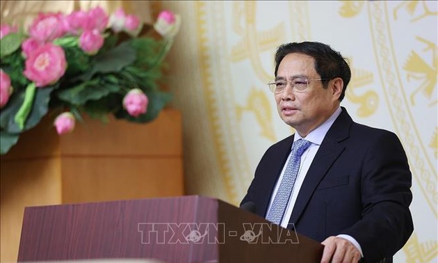 Premierminister Pham Minh Chinh leitet die Konferenz zur Tourismusförderung