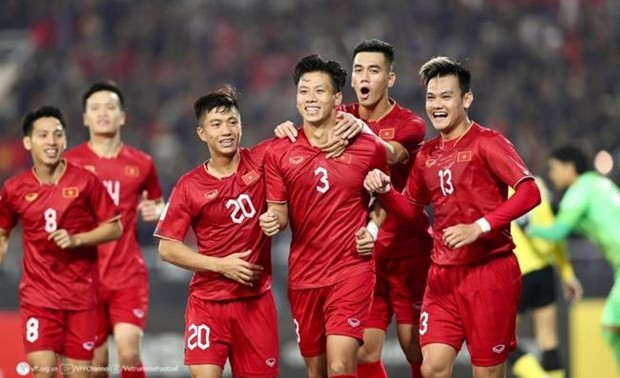 Die vietnamesische Fußballmannschaft rückt um einen Platz in der FIFA-Rangliste vor