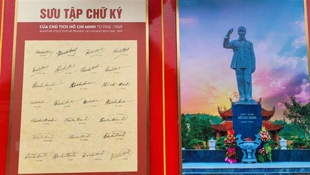Ausstellung der Unterschriften von Präsident Ho Chi Minh auf der Insel Co To
