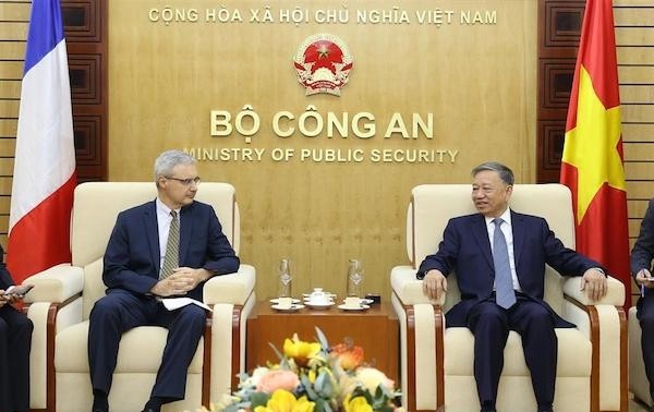 Frankreich ist ein zuverlässiger Partner Vietnams