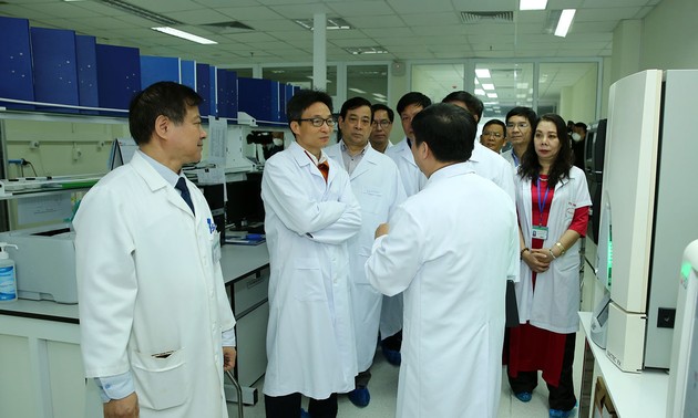 Pneumonie aigue; Vu Duc Dam visite l’hôpital des maladies tropicales