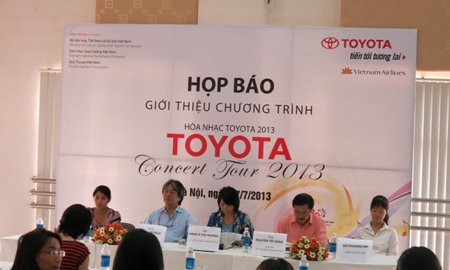 Đưa âm nhạc dân gian Việt Nam vào Chương trình Hòa nhạc Toyota 2013