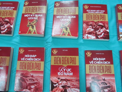 Ra mắt bộ sách kỉ niệm 60 năm chiến thắng Điện Biên Phủ