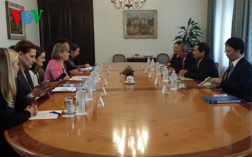 Tham vấn chính trị giữa Bộ ngoại giao Việt Nam và Bộ Ngoại giao Slovenia và Croatia