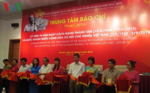 Открылся пресс-центр по случаю 70-летия Дня независимости Вьетнама