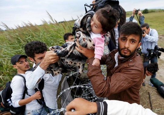 Премьер Венгрии предупредил об опасности миграционного кризиса для всей Европы