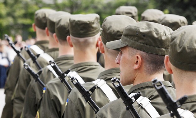 Верховная рада разрешила иностранцам служить в армии Украины