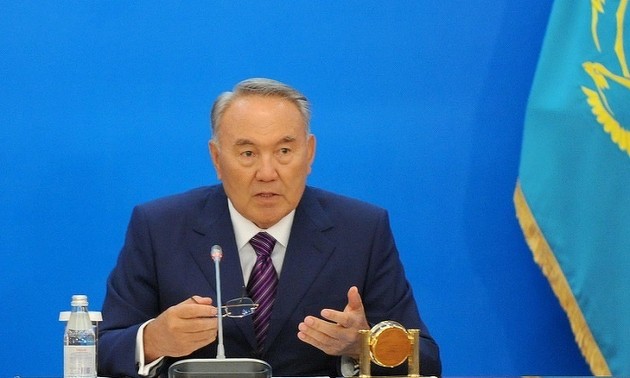 Нурсултан Назарбаев выступил с ежегодным посланием народу Казахстана