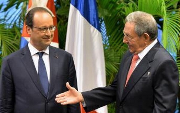 Франция надеется на достижение новых успехов на Кубе