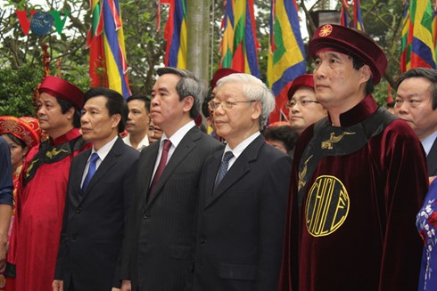Во Вьетнаме прошел торжественный праздник поминовения королей Хунгов 
