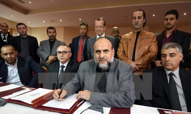 Новое правительство Ливии установило контроль над ключевыми министерствами