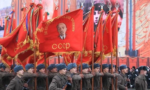 В России отметили 75-летие легендарного парада 1941 года