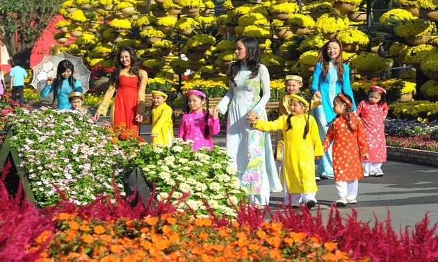 Весна пришла в каждую вьетнамскую семью