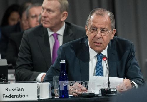 Лавров: РФ будет приветствовать любой вклад США в создание зон деэскалации в Сирии