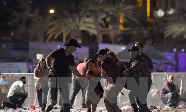 Мировое сообщество выразило соболезнования США в связи с массовой стрельбой в Лас-Вегасе