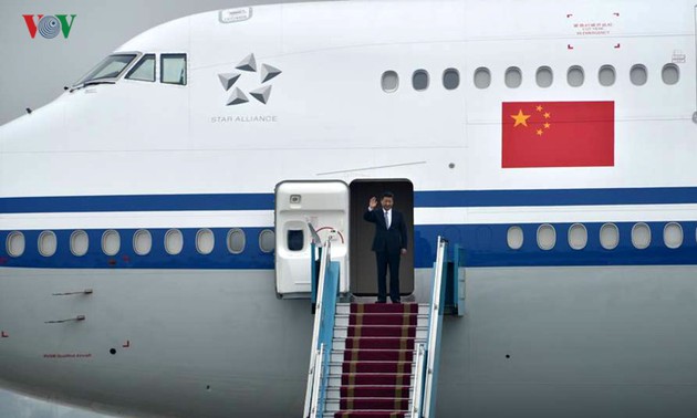 Генсек ЦК КПК, председатель КНР Си Цзиньпин начал госвизит во Вьетнам