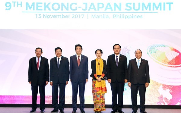 Нгуен Суан Фук принял участие в 9-м саммите Меконг-Япония и саммите АСЕАН-ООН
