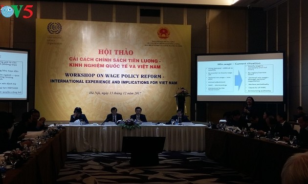 Во Вьетнаме прошел семинар «Опыт реформирования политики в области заработной платы»