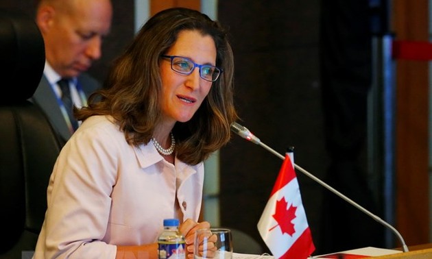 Канада желает участвовать в саммите стран Восточной Азии