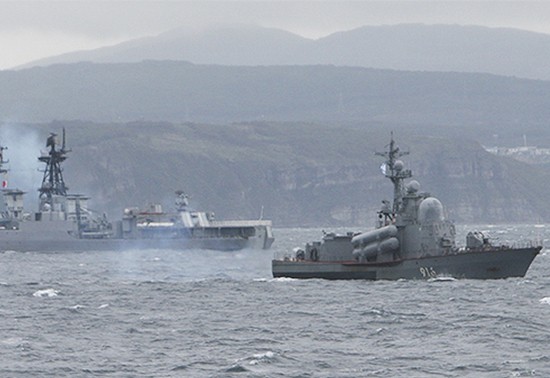 Россия направила в Средиземное море боевых кораблей