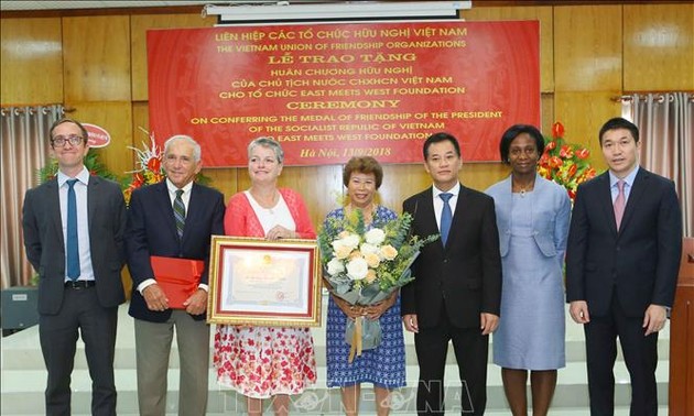 EMWF продолжает содействовать Вьетнаму в деле социально-экономического развития