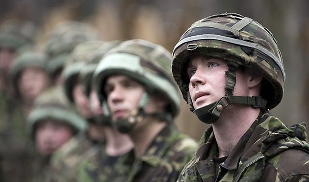  Лондон повысит готовность военнослужащих в случае жесткого Brexit