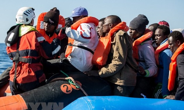 Подан иск в ЕСПЧ с требованием решить судьбу мигрантов на борту Sea Watch 3