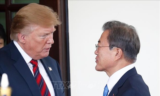 Трамп и Мун Чжэ Ин подтвердили важность сохранения диалога с КНДР