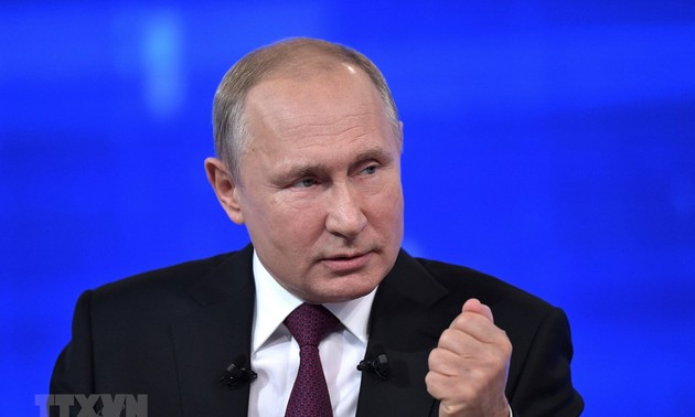 Путин продлил продовольственное эмбарго против Евросоюза на год