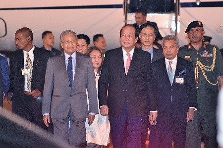 Премьер-министр Малайзии начал официальный визит во Вьетнам