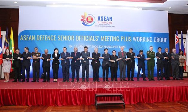 Американские сенаторы поздравили Вьетнам с председательством в АСЕАН