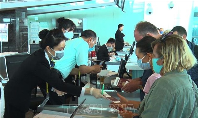 Специальным рейсом из Вьетнама вернулись домой более 180 российских пассажиров