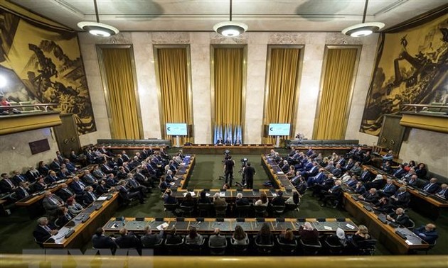 Участники конституционного комитета по Сирии согласились возобновить переговоры 