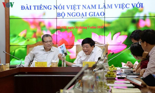 Радио «Голос Вьетнама» и МИД СРВ взаимодействуют в пропагандистской работе