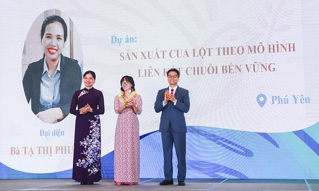 В Ханое награждены победители конкурса «женщины-стартаперы» 2020 года