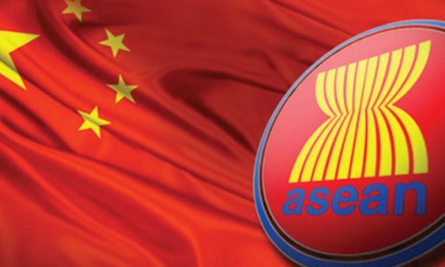 Tiongkok menjadi tenaga  pendorong pertumbuhan yang penting bagi ASEAN