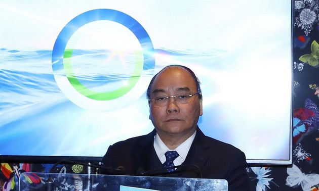 ​PM Vietnam Nguyen Xuan Phuc merekomendasikan solusi perlindungan lingkungan laut di WEF Davos 2019